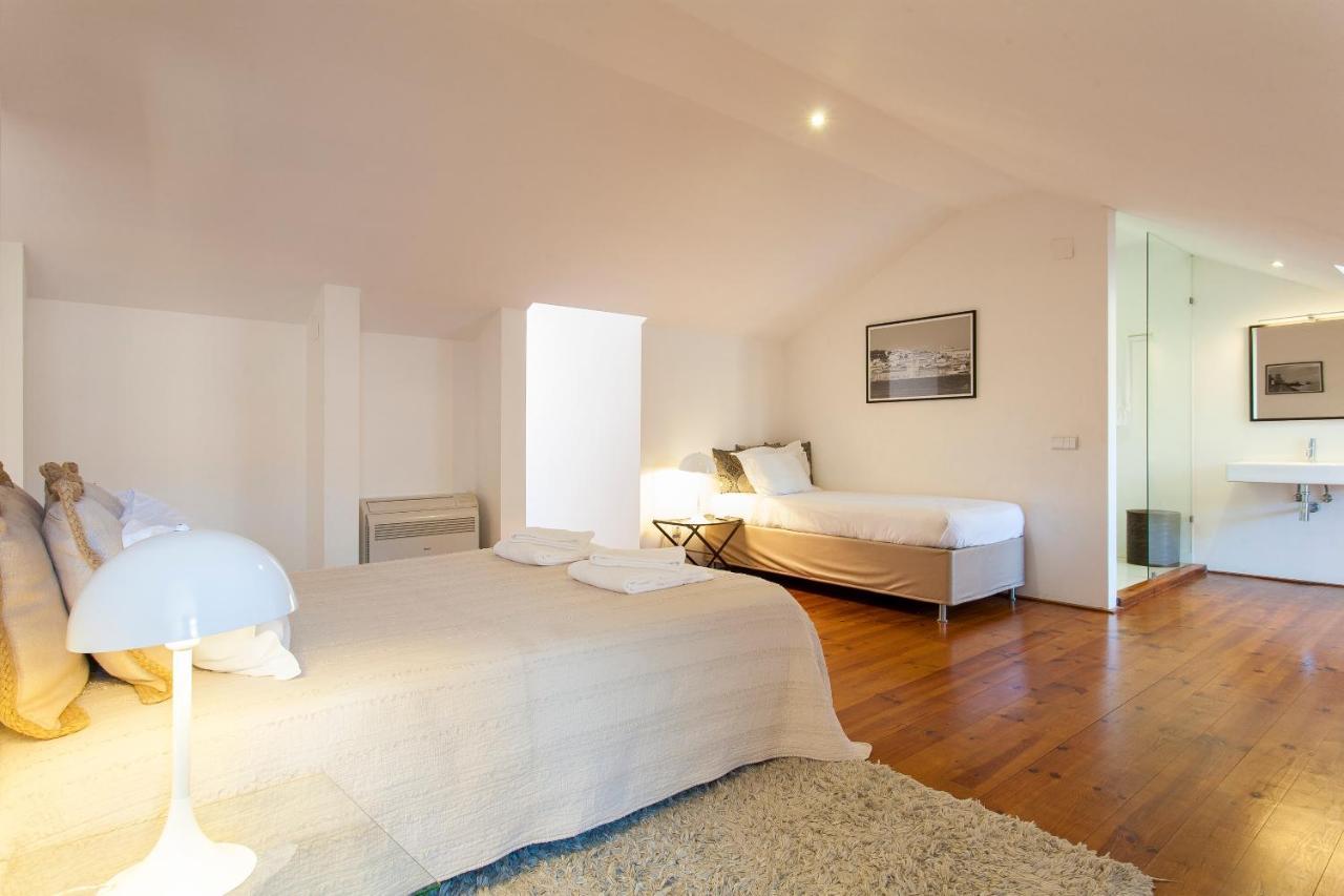 Correeiros Downtown Duplex & Deluxe Apartment Lisbon Exterior photo